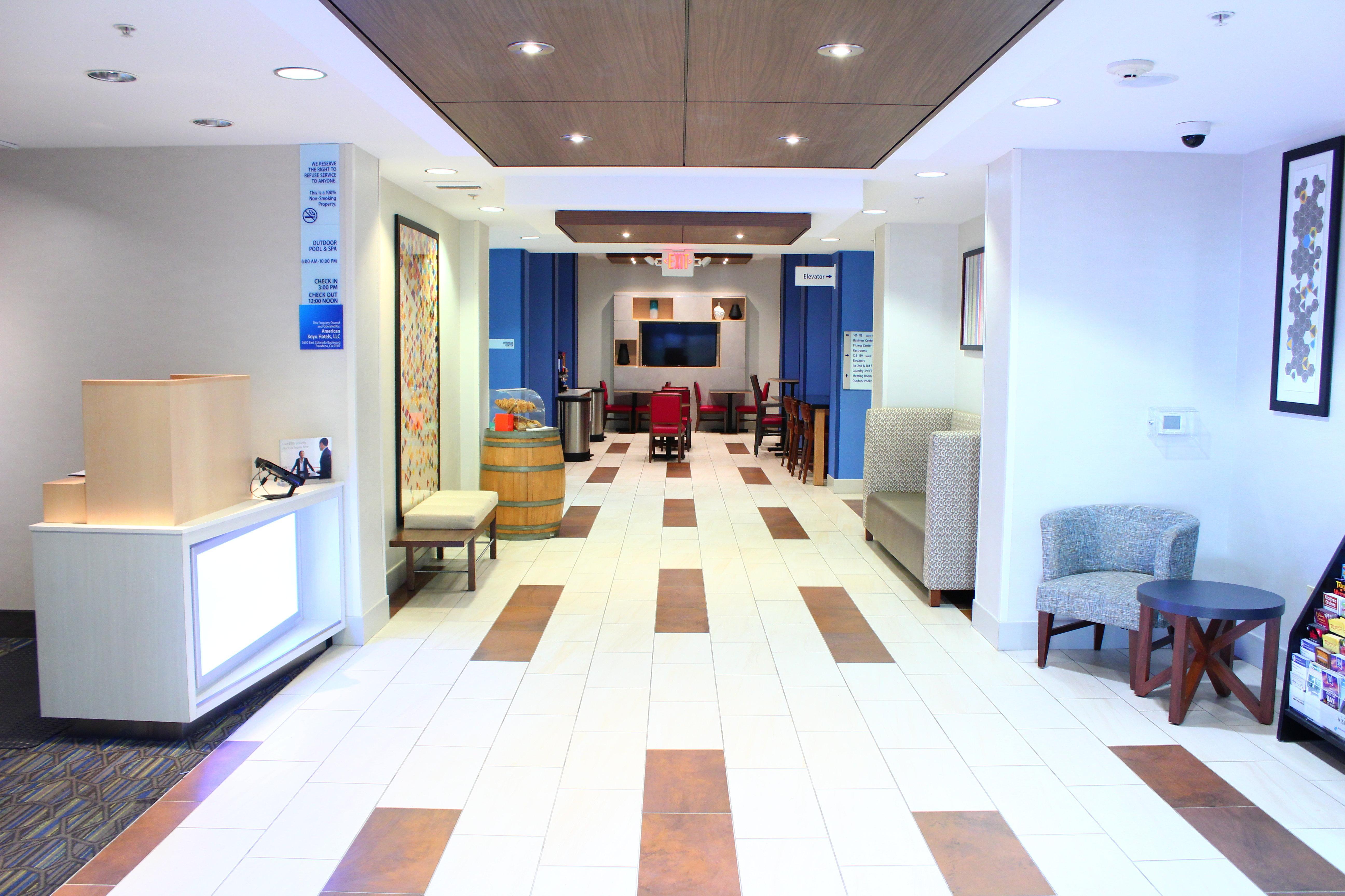 Holiday Inn Express Hotel & Suites Napa Valley-American Canyon By Ihg Exterior foto