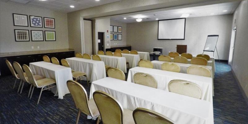 Holiday Inn Express Hotel & Suites Napa Valley-American Canyon By Ihg Exterior foto